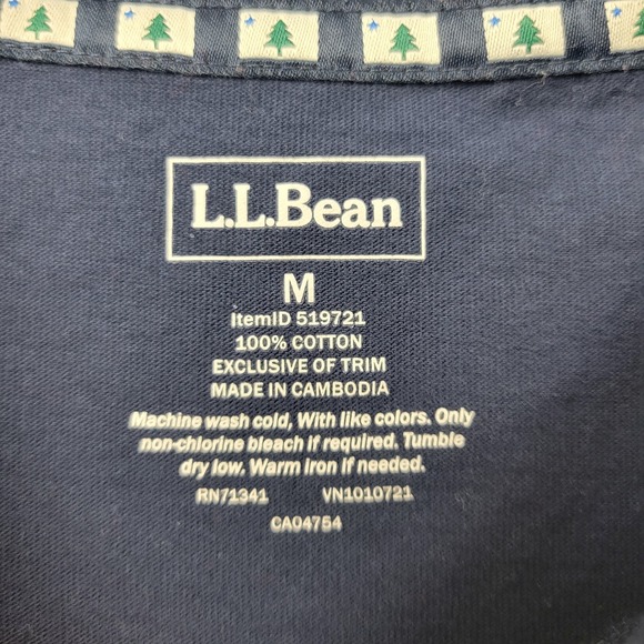 LL Bean Navy Blue Tree Star Embroidered T Shirt Mens Medium Vacationland - Picture 3 of 9
